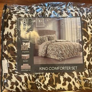 Brand new king comforter set
